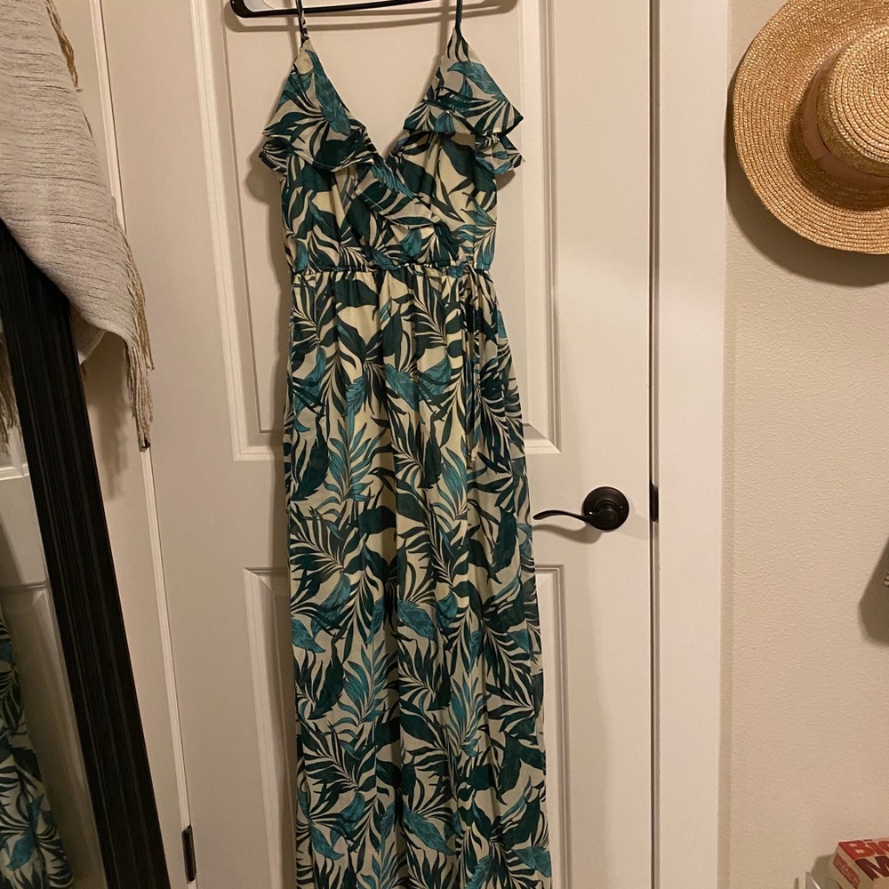 Spaghetti strap maxi dress